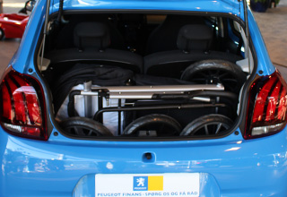 Peugeot 108 med barnevogn Peugeot 108 med barnevogn